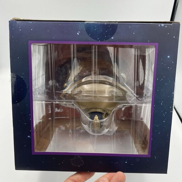 Marvel Gallery Diorama Thanos 9-Inch PVC Statue Diamond Select Toys - Picture 11 of 16